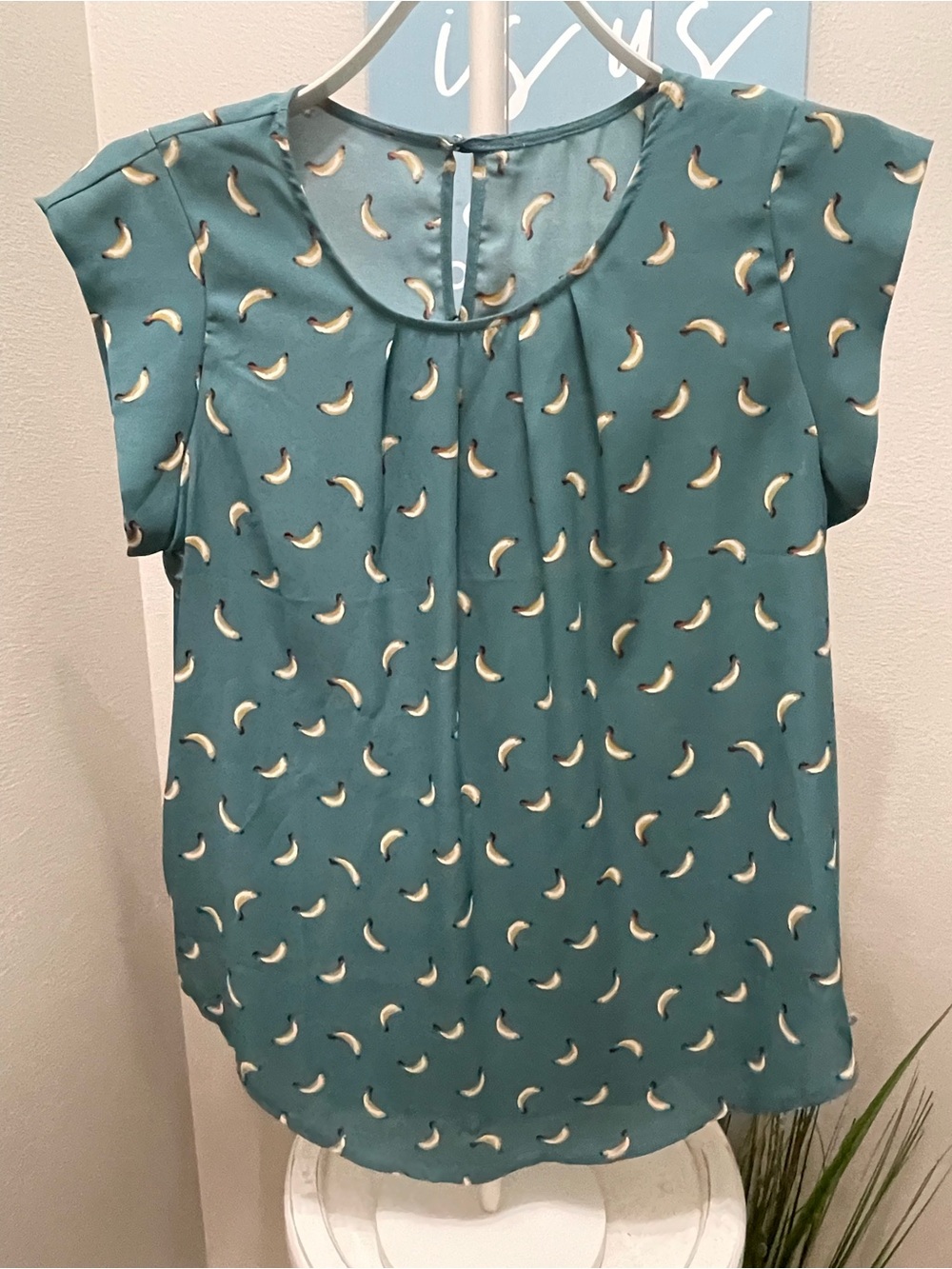 Women's Teal Banana-Print Cap Sleeve Blouse